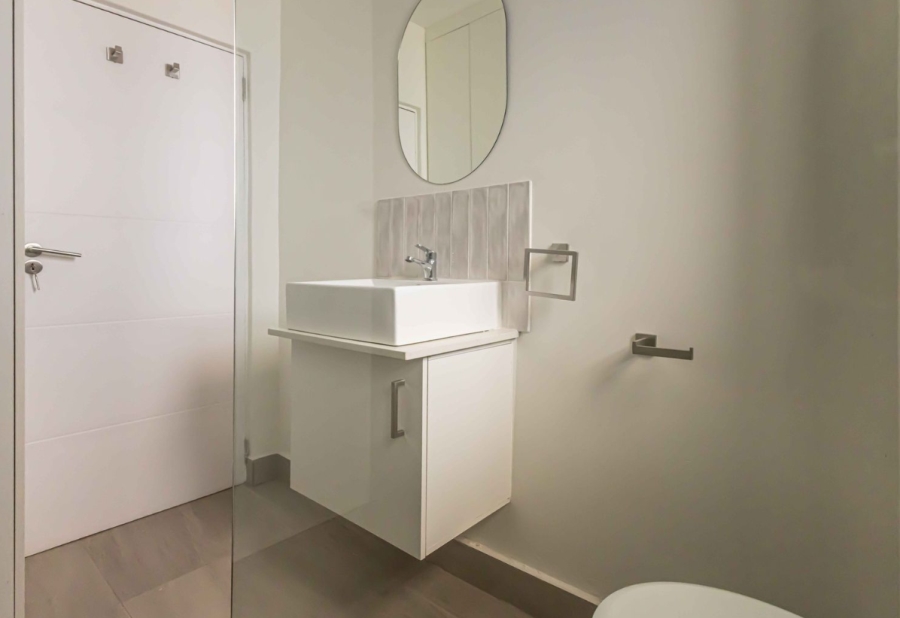 To Let 0 Bedroom Property for Rent in Sea Point Western Cape